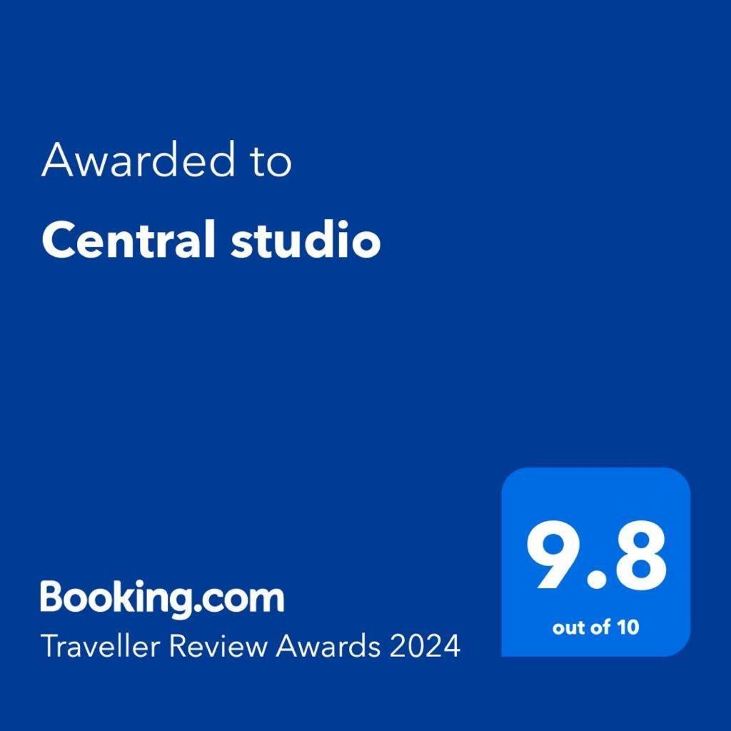 Central Studio Apartment Bucureşti Ngoại thất bức ảnh